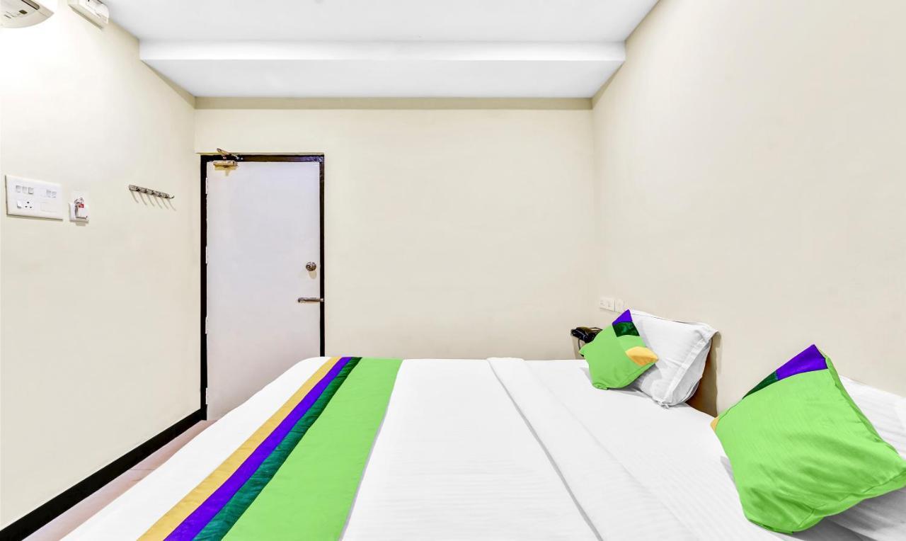 Hotel Treebo B Coral, 2 Km From Promenade Beach à Pondichéry Extérieur photo