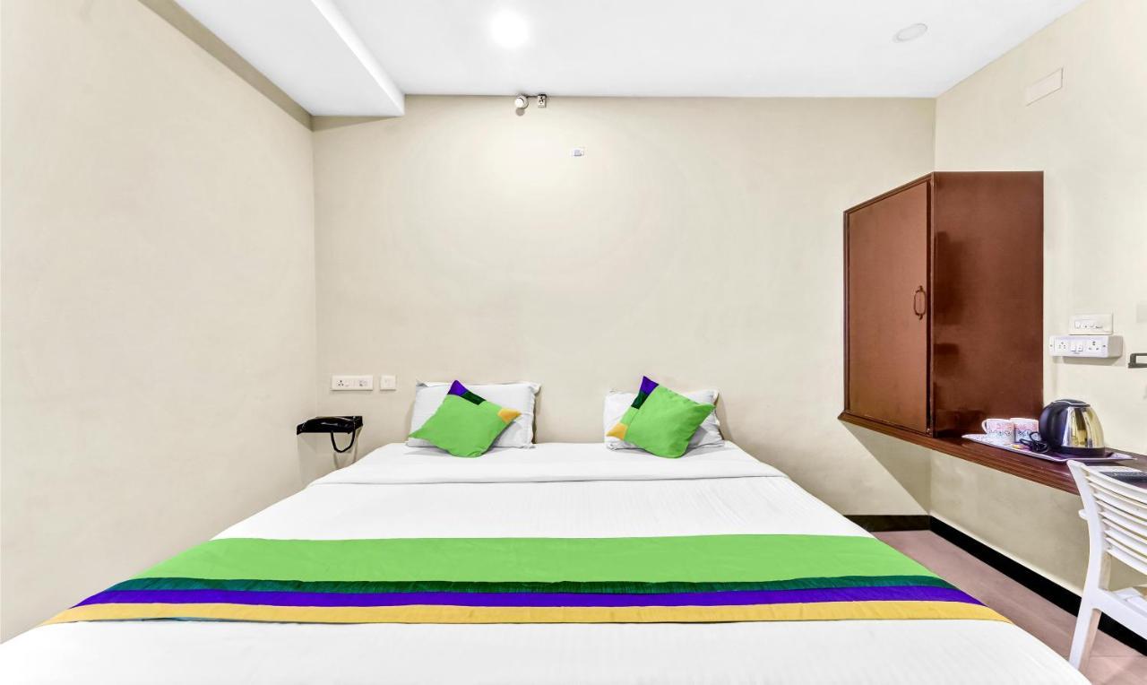 Hotel Treebo B Coral, 2 Km From Promenade Beach à Pondichéry Extérieur photo
